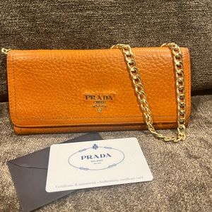 🔥Authentic Prada Continental WOC